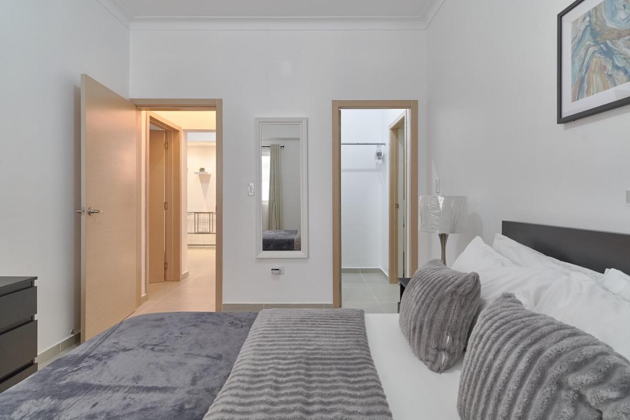 Dom. Rep. Exclusive 2 Bed Apt. Evaristo Morales Santo Domingo Exteriör bild